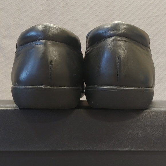 Naturalizer Fiona Leather Slip-on Flat Black-7 - Picture 7 of 11